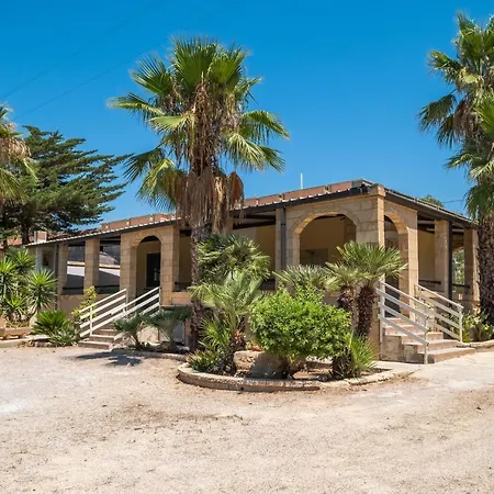 Consiglia Villa Torre San Giovanni